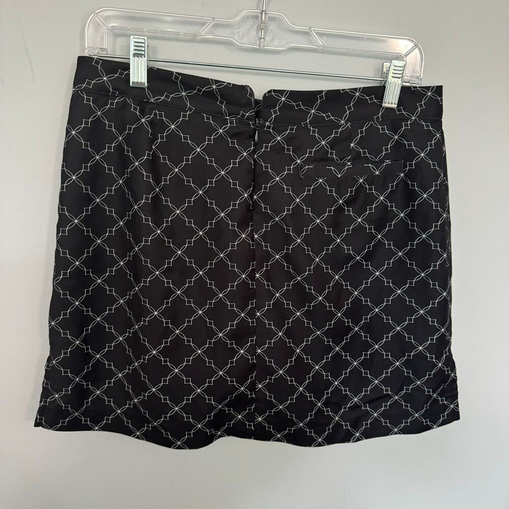 Aspire Dri-Logic Athletic Tennis Golf Skort Size 6 Black w/ White Shorts & Skirt